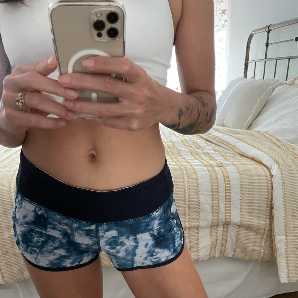 Lululemon Speed Up Shorts